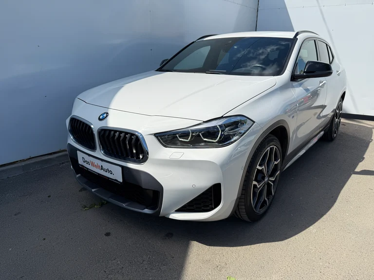 bmw x2drive 2021.png